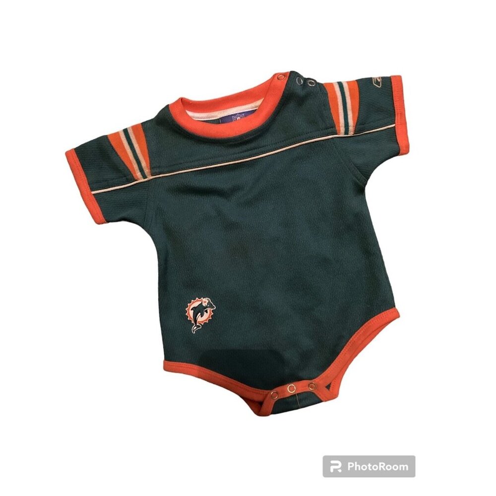 RBK Baby Bodysuit Green Size 6/9 Months Old NFL Football Sports Snap Button Logo